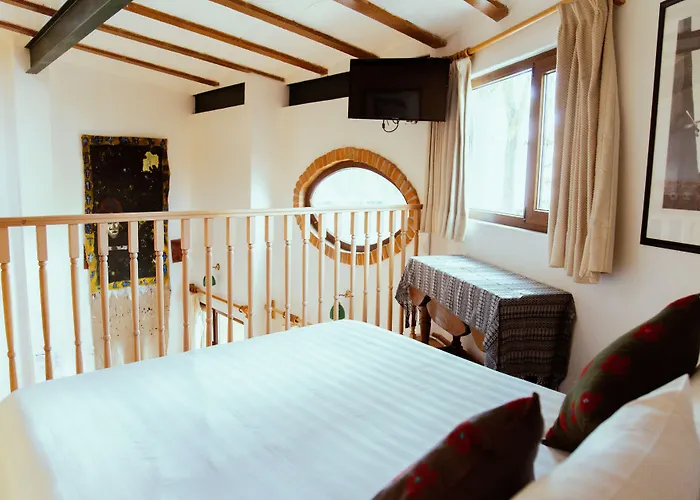 Bed and breakfast Casa Jacinta 3*